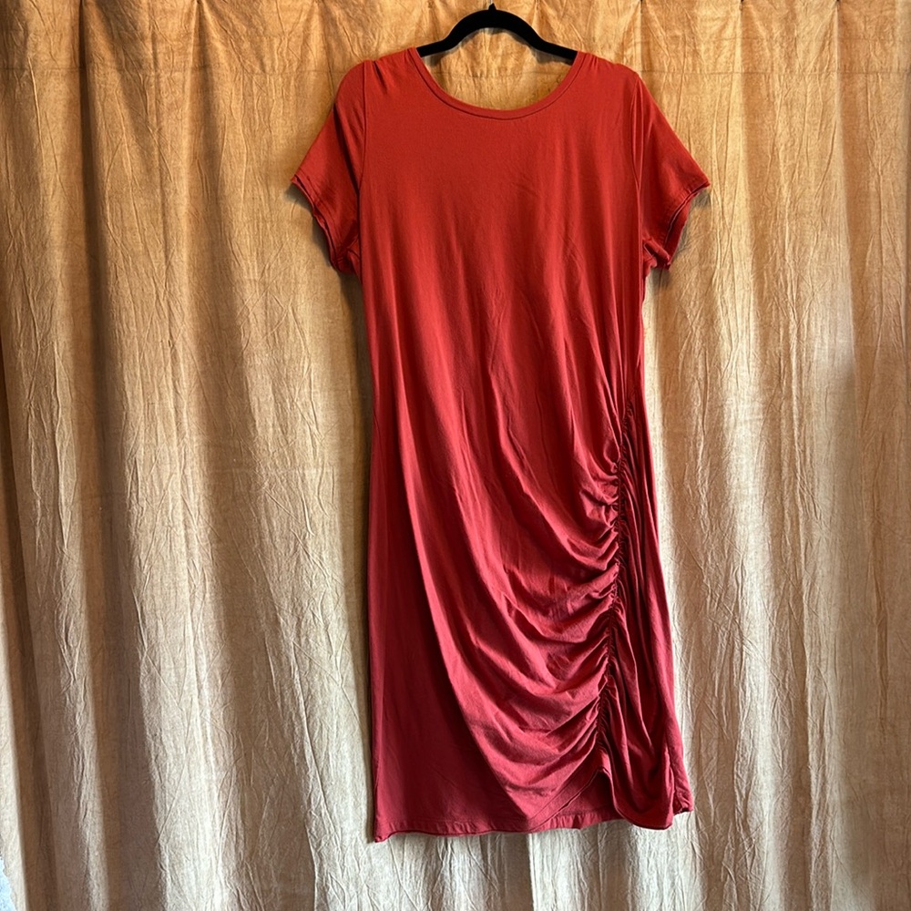 Burnt orange knee length dress, size XL.  I am 5’7”